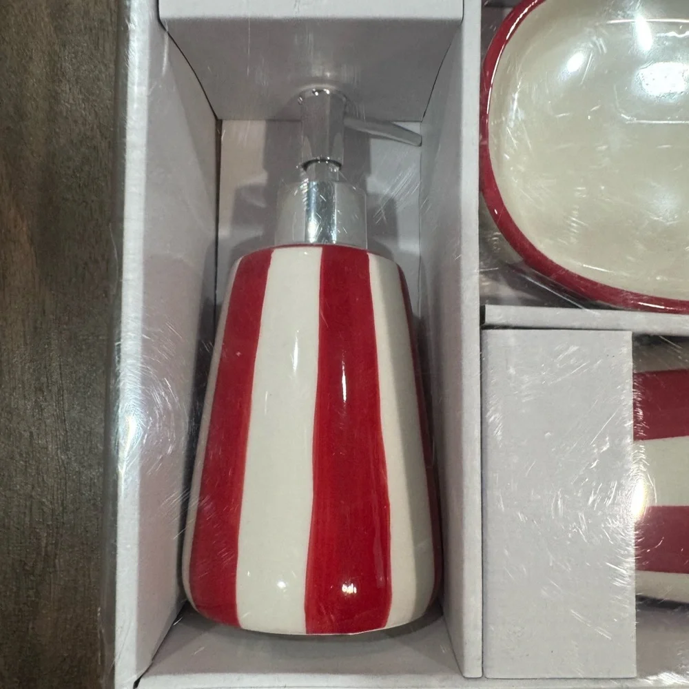 3рс Ceramic Bath Set - Bullseye's playground red striped